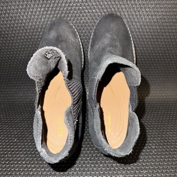 Clarks Leda Up Heeled Ankle Boots Black Suede Comfort Shoes Womens Size 7.5 - Picture 6 of 8